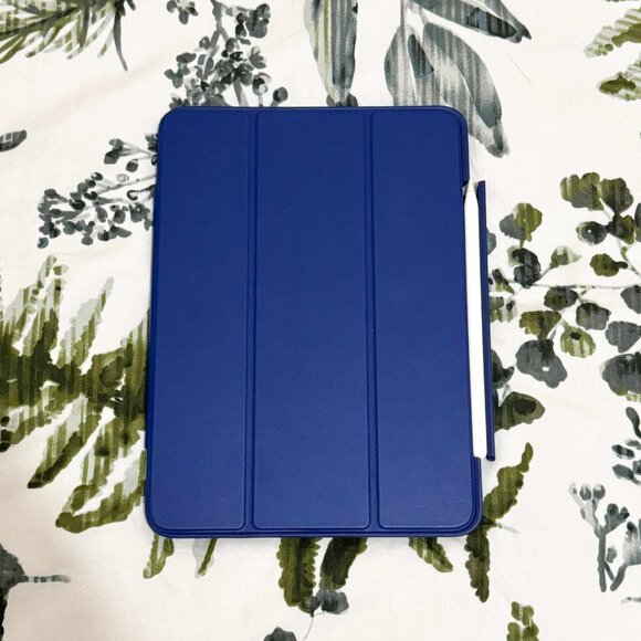 Otterbox Symmetry iPad Pro 11" Case - Picture 3 of 5